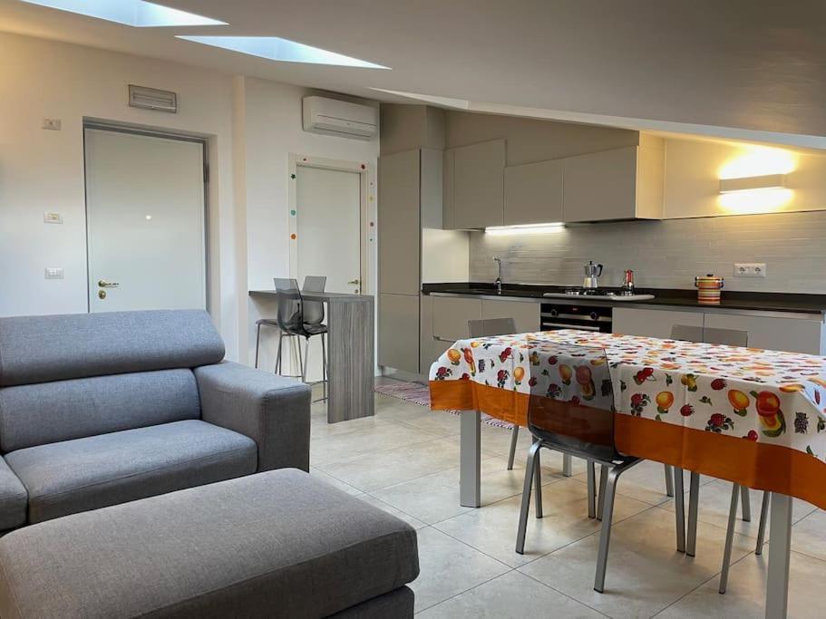 Elia Loft Appartement Riva del Garda Buitenkant foto